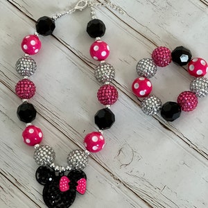 Girls Minnie Mouse Inspired Chunky Bead Bubble Gum Necklace, Baby Neck –  Needles Knots n Bows