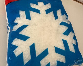 Faux Snow Flakes Christmas Decor Bag (2.5 Quarts) – Crafting Fake Winter Snowflakes