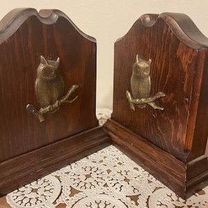 Mid Century Brass Owl Bookends Wood and Industrial Metal Vintage Den Decor MCM 1970 Office Shelf Decoration Walnut
