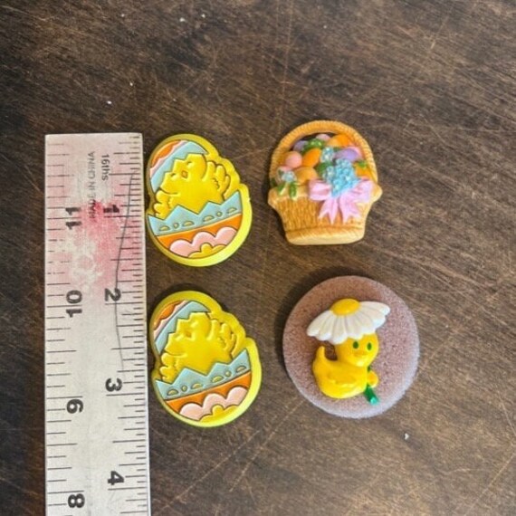 Vintage Hallmark Easter Pins Spring Lapel Brooch … - image 4