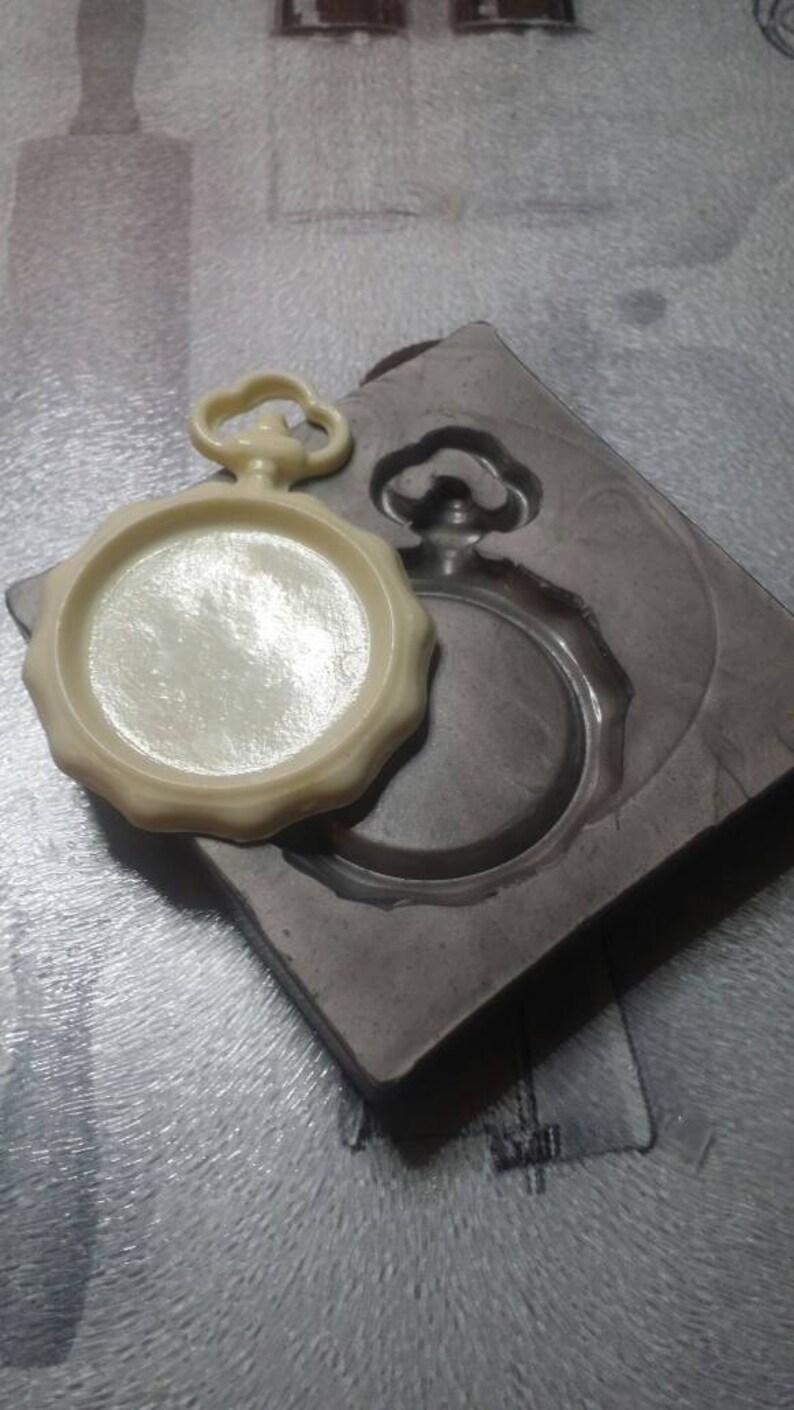 Basic mold Cameo large pocket watch Etsy