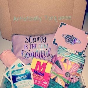 Emergency Period Kits for Teens! Comparing Tampons & Pads, what's the  best?!