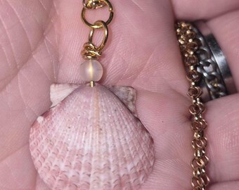 Little Plum Scallop Shell Necklace