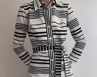 vintage striped  1970's button down blouse with belt