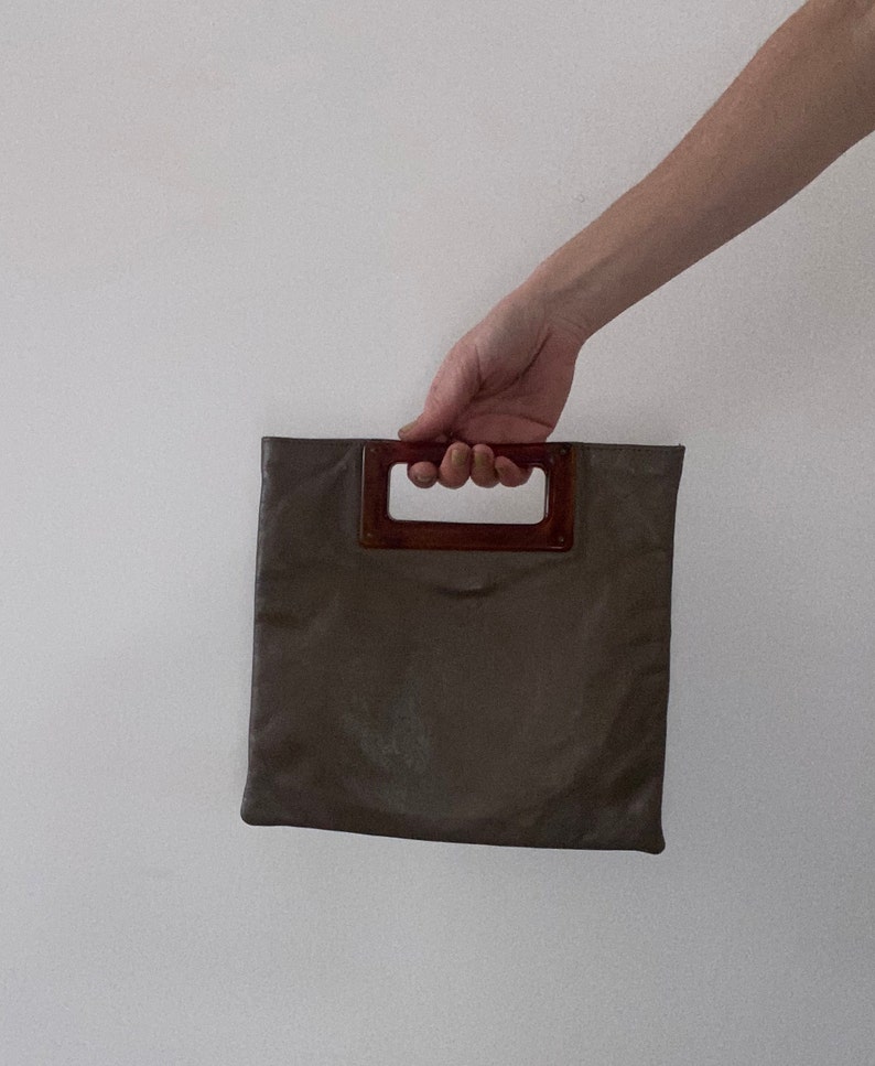 vintage brown leather minimalist clutch image 5