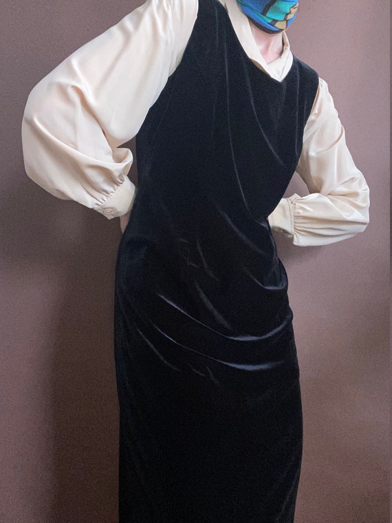 black velvet sleeveless maxi dress - image 1