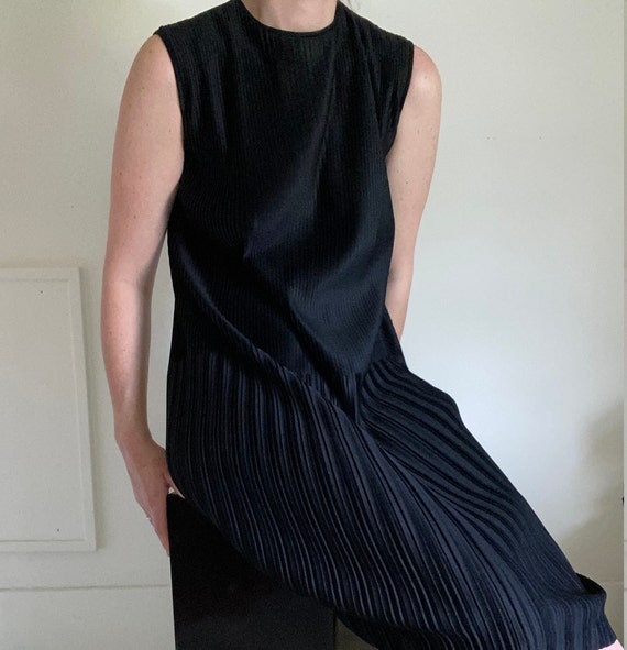 vintage black pleated shift dress / koret of calif