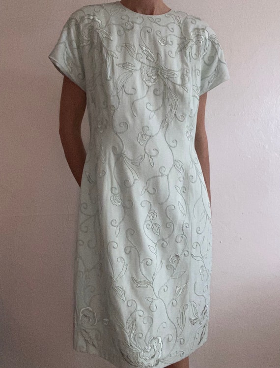 vintage sea foam embroidered shift dress - image 7