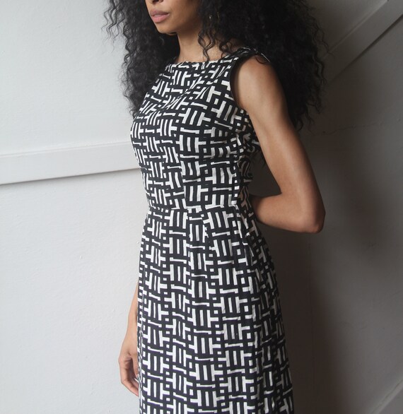 vintage 1960s geometric pattern print dress /  si… - image 4