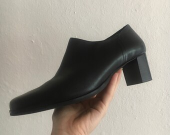 vintage black leather pumps size 10