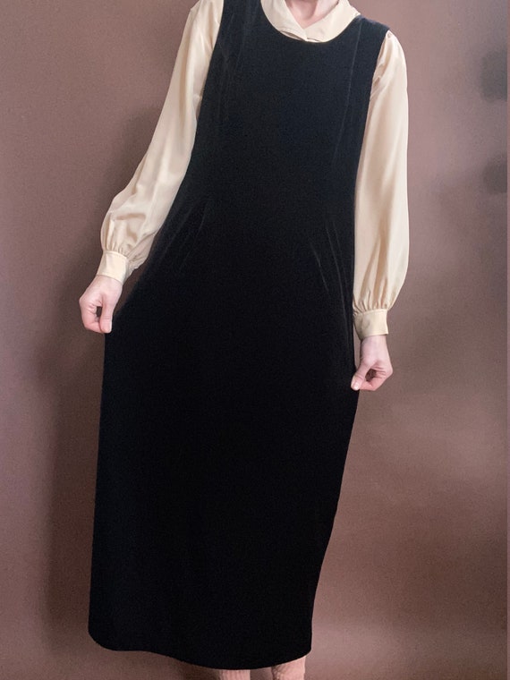 black velvet sleeveless maxi dress - image 3