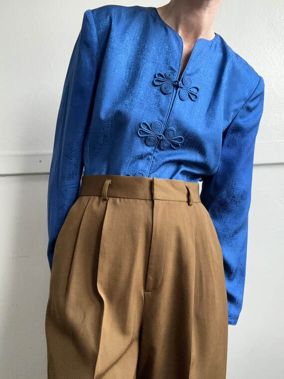 Vintage cobalt blue silk cheongsam blouse - image 3