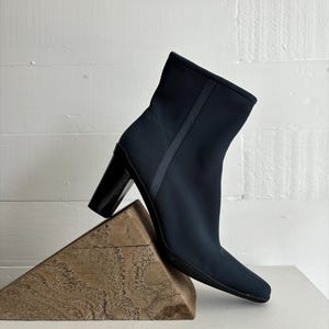 TED BAKER Bronzo Suede CHELSEA BOOTS BOOTIES SHOES Crepe Outsoles -EUC - 10 Women main image 3