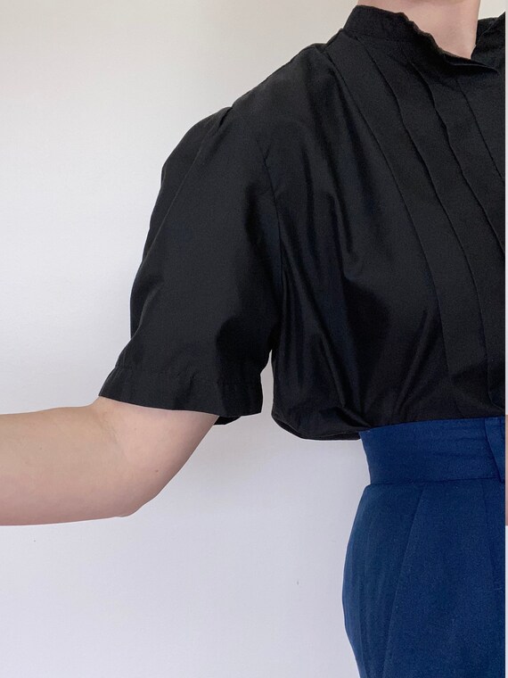 pleated poet sleeve blouse size large - image 3