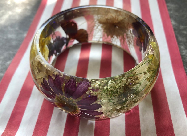 English Meadow curved bangles by Tallulah does the Hula featuring real pressed wildflowers image 6