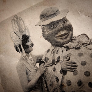 La bella e il clown - Pagina incorniciata dal libro Circus del 1930, prima edizione di Betty Bell