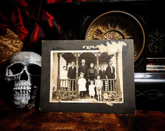 1800s Gothic Victorian Family Cabinet Card Photograph