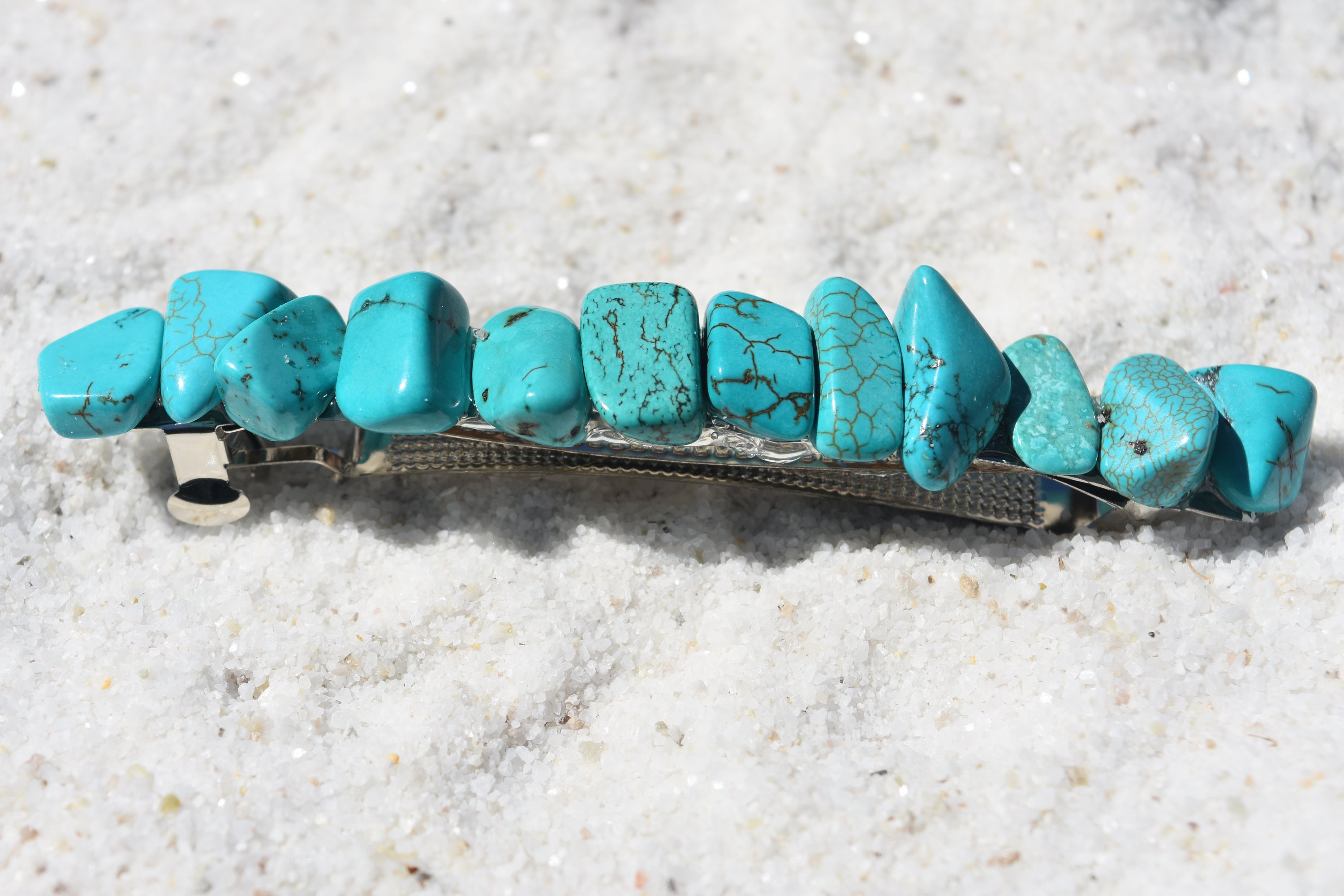 Barrette à Cheveux Longue Turquoise – Occasion Très Bon état, Sans Marque