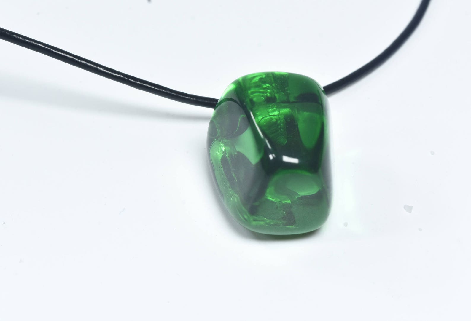 fake green obsidian