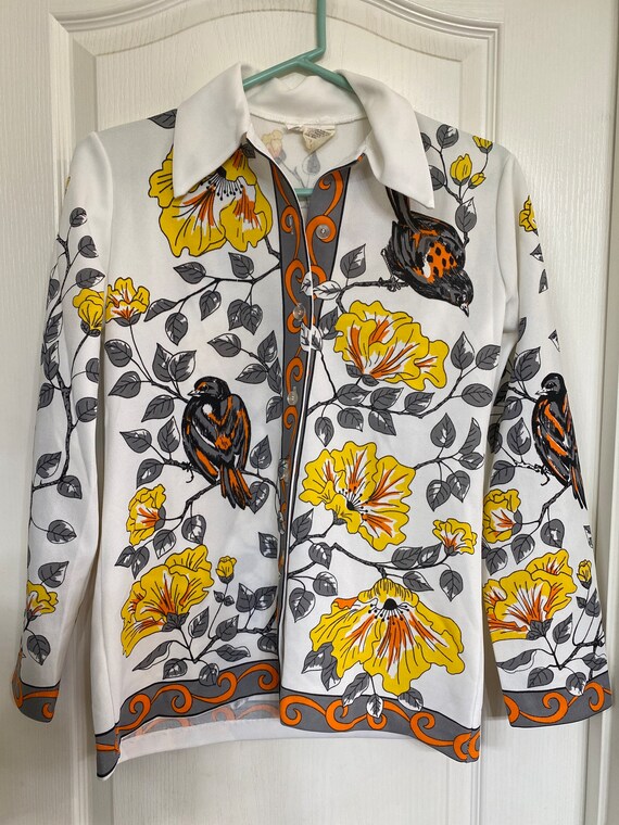 100% Textured Polyester Double Knit Button up shi… - image 1