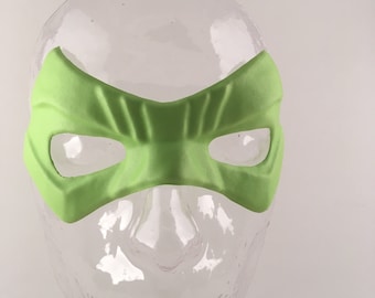 Superhelden Maske gesteppt aus Schaumstoff
