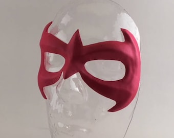 Superhelden Maske geflügelt aus Schaumstoff