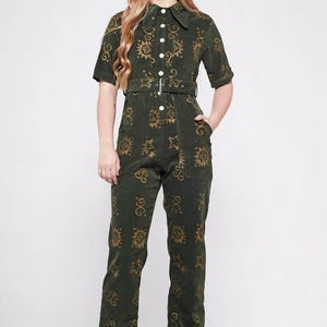 HEIDI Retro Jumpsuit in Batik Print Green