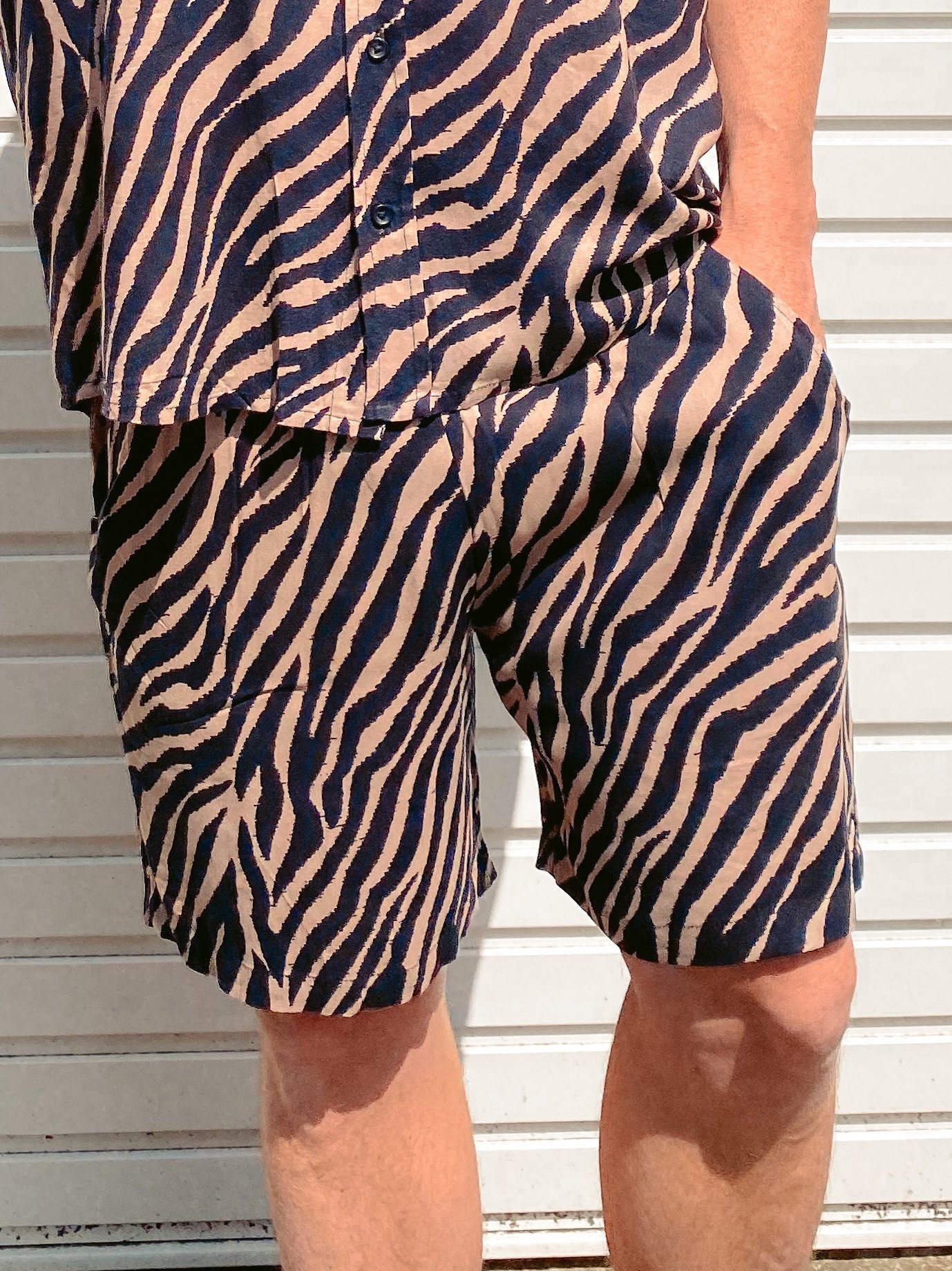 Zebra print shorts best sale mens