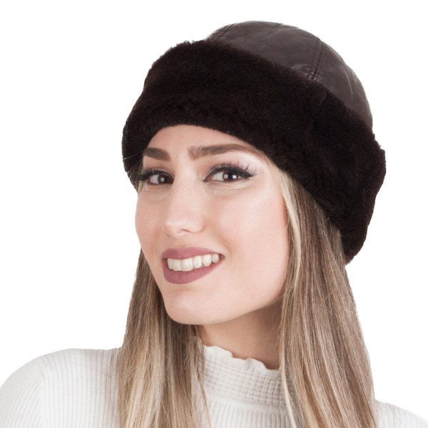 Chapeau en peau de mouton. Chapeau en fourrure marron. Bonnet en fourrure pour femme. Bonnet en fourrure pour homme. Véritable fourrure de mouton. Casquette en cuir. Chapeau cloche en cuir. Bonnet en cuir.