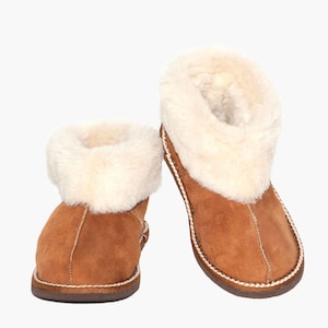 Child sheepskin slippers, child fur slippers, sheepskin slippers, fur slippers, ankle boots slippers, gift for child, shearling slippers