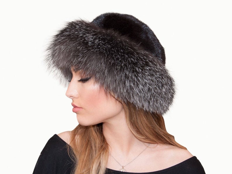 Cloche Crystal Fox Fur and Brown Mink Fur Hat. Fur Skull Cap  display picture 1