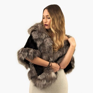Handmade silver fox fur stole for women. Stole. Fur stole. Black fur stole. Fur stole for wedding. Silver fox fur stole. Shawl. Fur shawl.