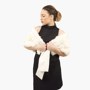 Rex Kaninchen Pelzstola für Damen. Stola. Pelzstola. Weiße Fellstola. Pelzstola für Hochzeit. Kaninchen Fell Stola. Pelz Schal. Schal. Geschenk für sie