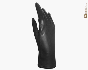 Handmade black lambskin leather gloves for women with wool lining. Winter gloves. Really soft warm and elegant. Gift for her. Gift for women