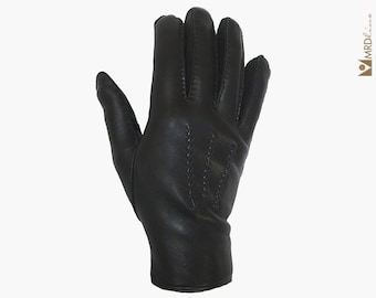 Handmade black lambskin leather gloves for men. Winter gloves. Elegant gloves. Really soft, warm, and elegant. Gift for him.