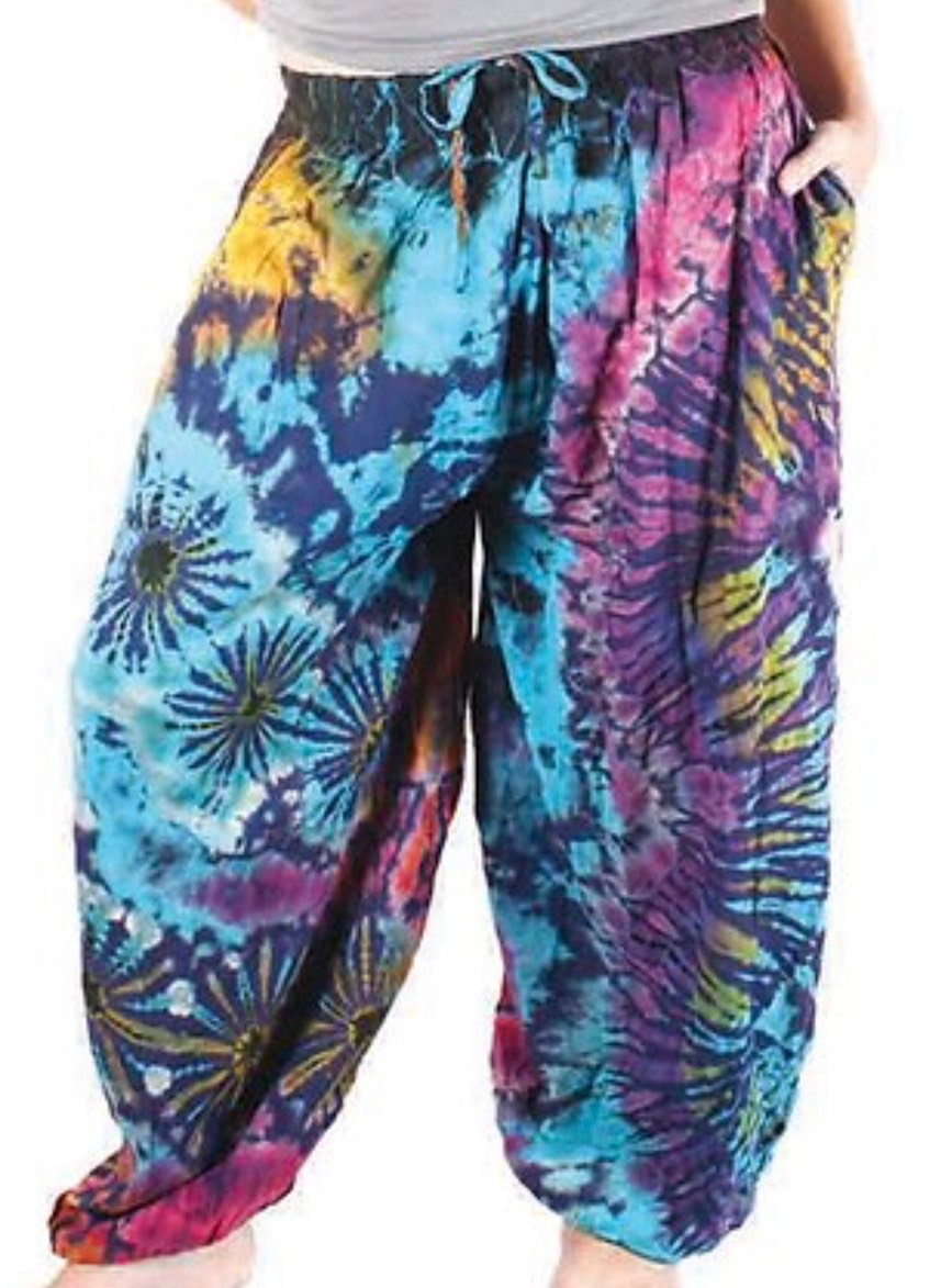 League of Legends Men's Akali Dyed Cargo Sweatpants in Tie Dye - Size Small