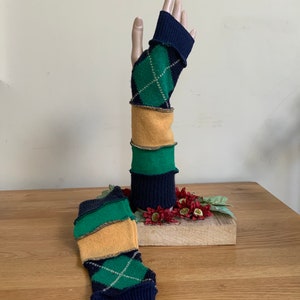 Upcycled Woolley Handwarmers
