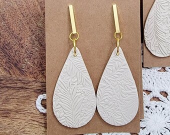 Polymer Clay White Boho Textured Earrings- Lightweight/ Botanical/ Floral/ Statement/ Minimalist/ Handcrafted/ Trendy/ Simplistic/ Gold