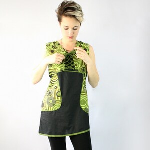 Geometric Print Green Black Asymmetric Hem Tunic