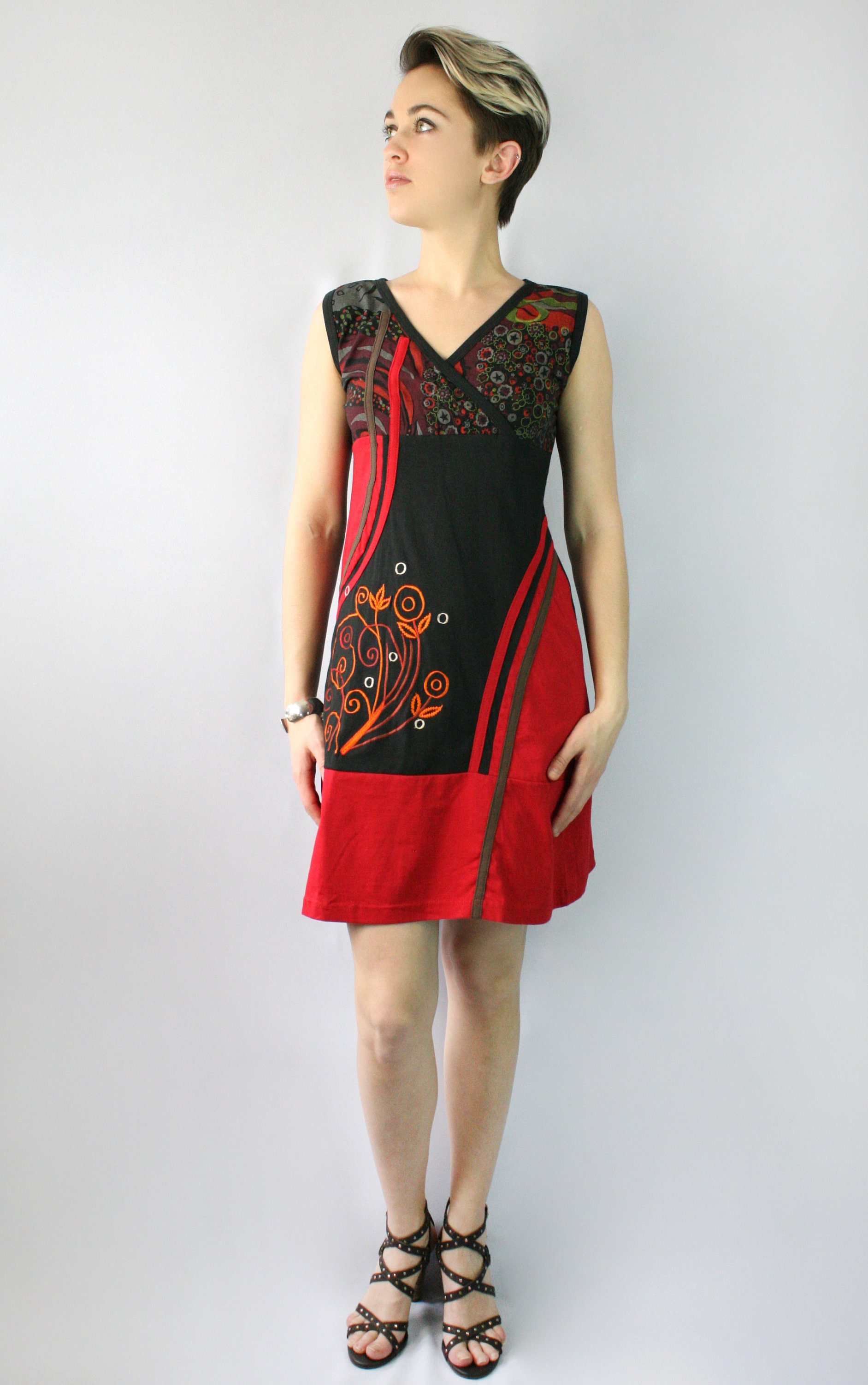 Red and best sale black shift dress