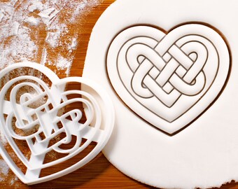 Heart Celtic Knot cookie cutter | biscuit cutters Icovellavna knots love insular art patterns symbol Celts Triquetra Gaelic Pagan good luck