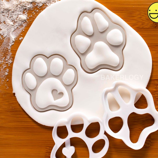 paw prints cookie cutters | biscuit cutter | heart realistic paws print dog lover gifts dogs cat snacks foot prints feet footprint pup puppy