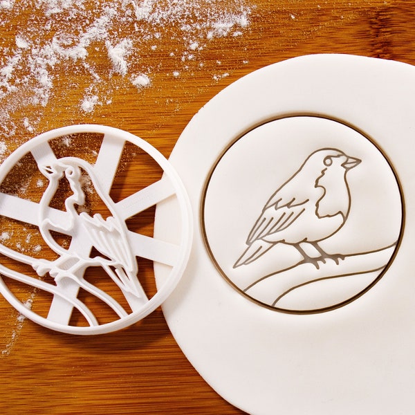 Robin Redbreast Bird cookie cutter - Bake cute European robin biscuits for Christmas