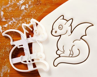 Baby Dragon cookie cutter | biscuit cutters wings legendary dragons mythical creature breathe fire Medieval winged keepers dragonologist