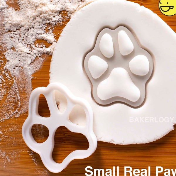 Realistic Paw cookie cutters | Bakerlogy biscuit cutter cute paws Prints print dog lover gifts dogs snacks foot feet footprint pup puppy