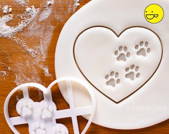 Heart Shaped cookie cutter with Paw Prints | biscuit cutters | puppy paws print dog lover dogs foot prints feet footprint cat | Bakerlogy