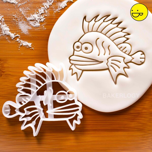 Lionfish cookie cutter | biscuit biscuits cutters | zebrafish | pterois | fish | fishes | one of a kind ooak | Bakerlogy