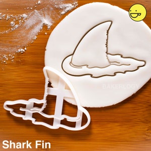 Shark Fin cookie cutter | Bakerlogy biscuit cutters nautical summer beach megalodon attack birthday pool party predator jawsome bite swim