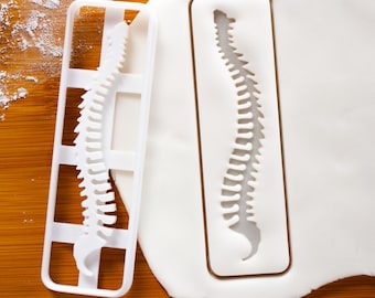 Human Spine cookie cutter | biscuit cutters | Gifts medical students human body anatomical backbone xray bones skeleton cervical anatomy