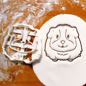 Guinea Pig cookie cutter - Cute furry potato looking animal - Bakerlogy